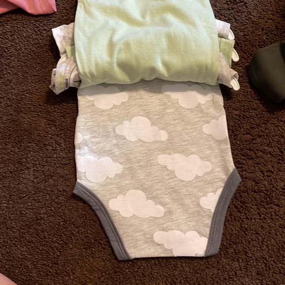 Baby boy Clothes 0-3M All in good condition worn once or not at all. - Picture 3 of 8